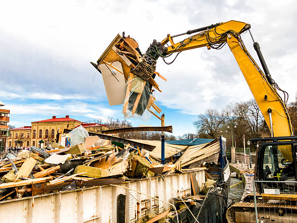 Best Commercial Cleanout Services  in Belmont, CA